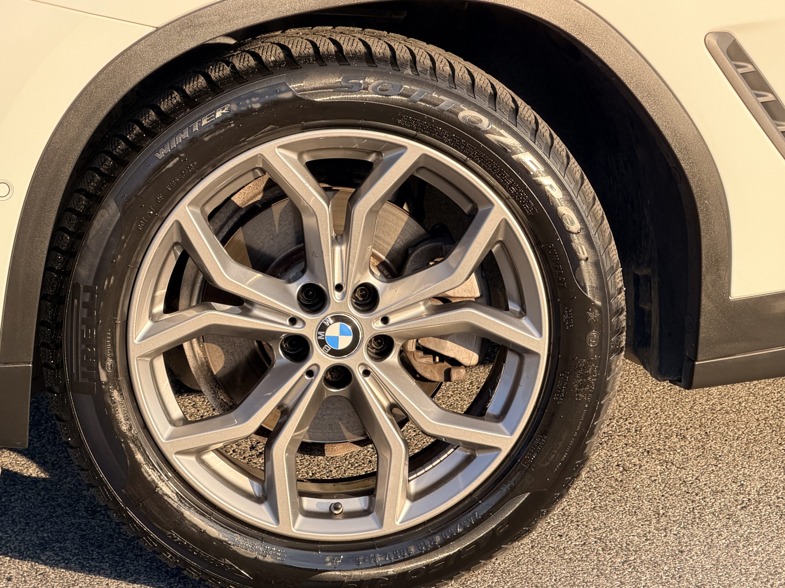 BMW X3 Xdrive20d individual Euro6 IVA ESPOSTA