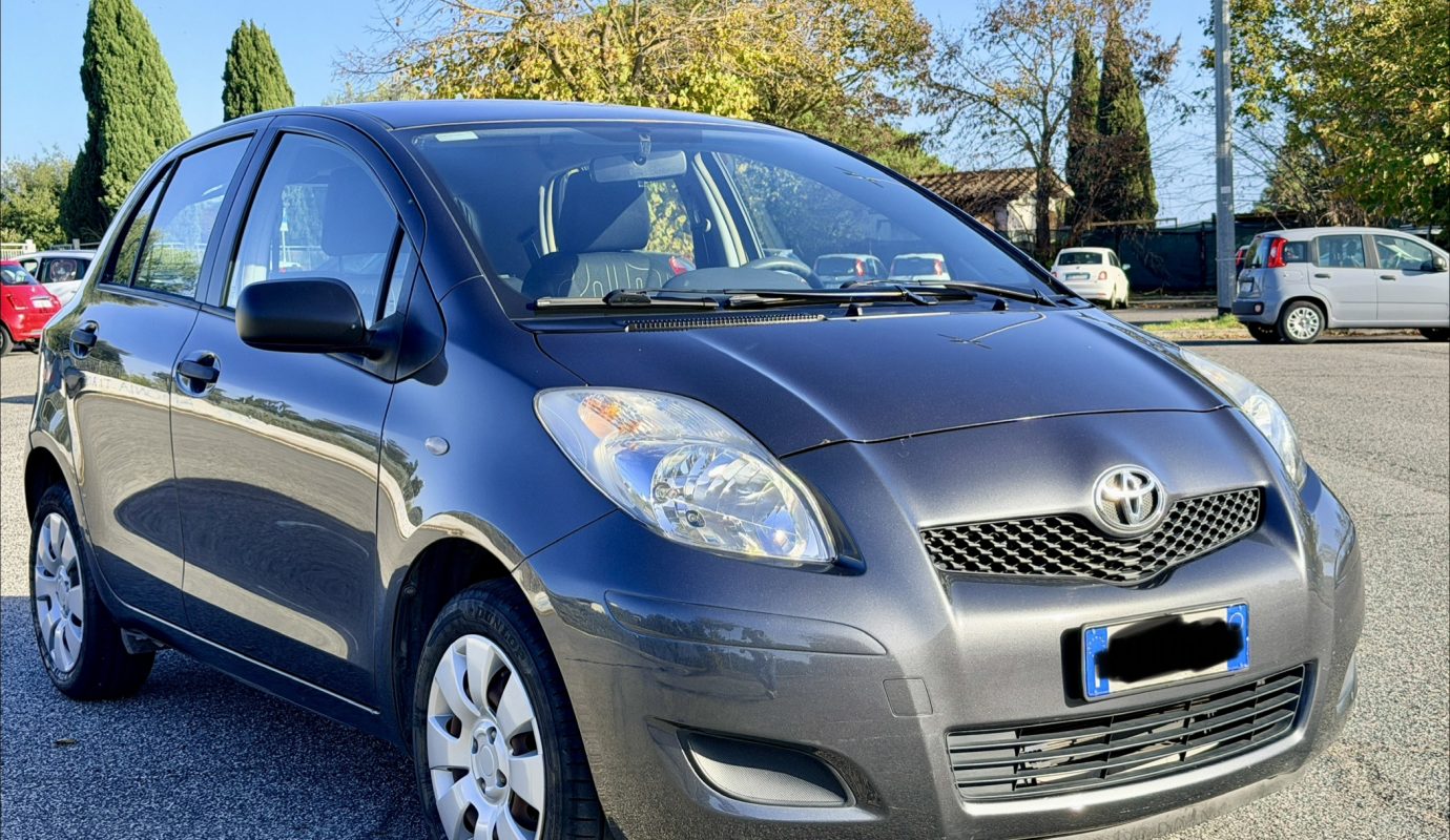 Toyota Yaris 1.0 Euro 5 60 MILA KM