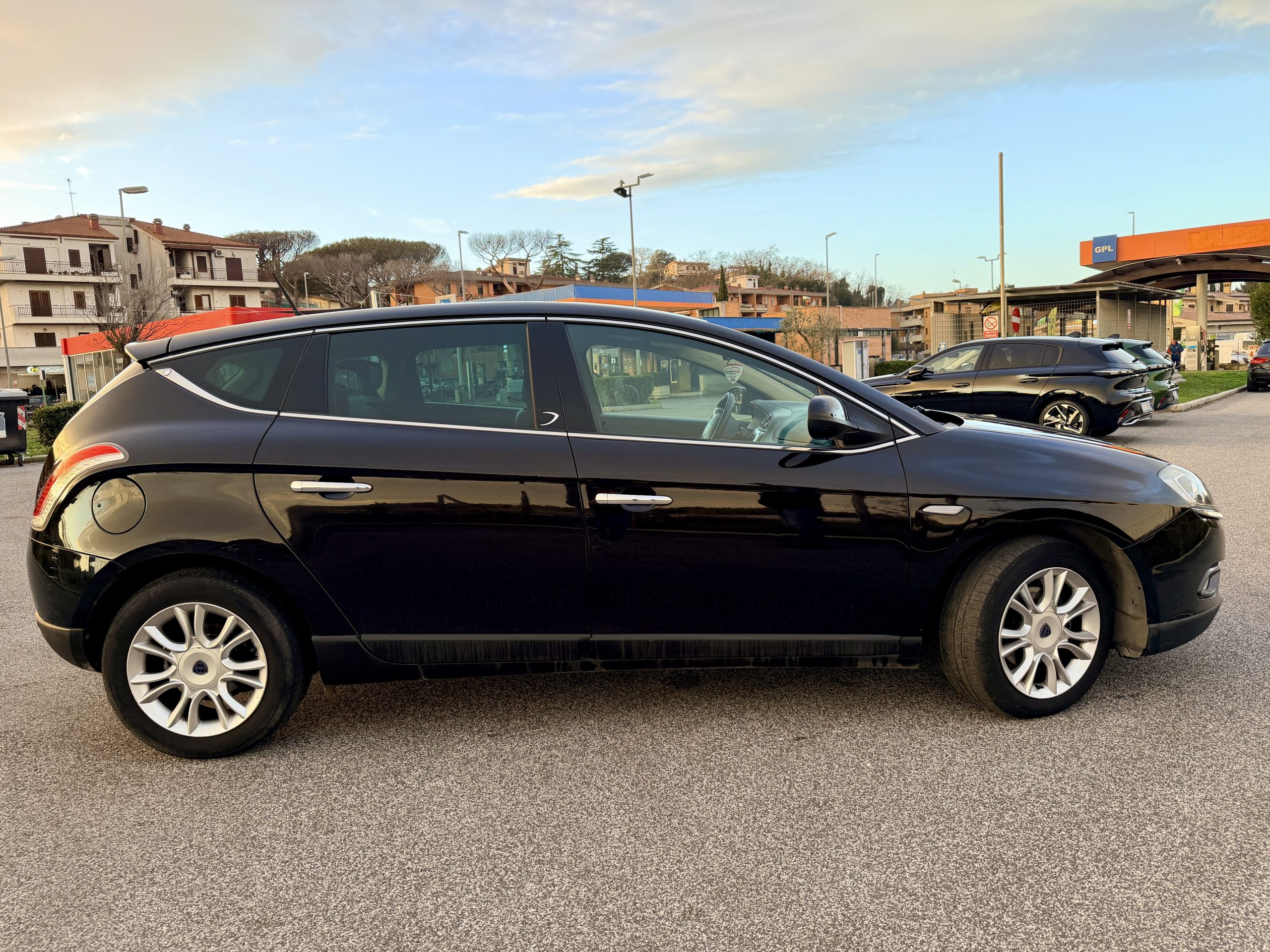 2013 Lancia Delta gold 120CV 1.6 diesel