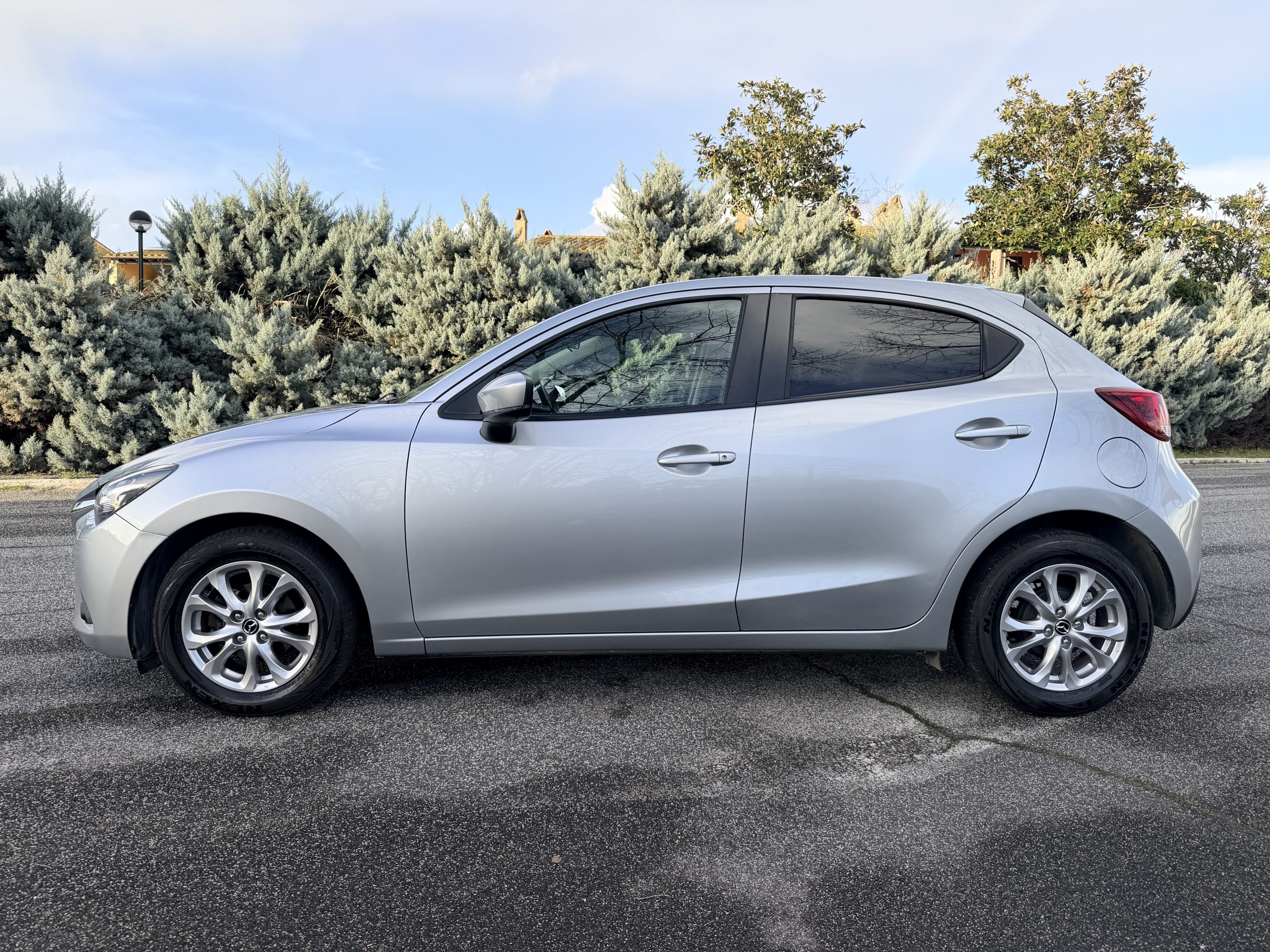 2019 Mazda 2 1.5 Benzina