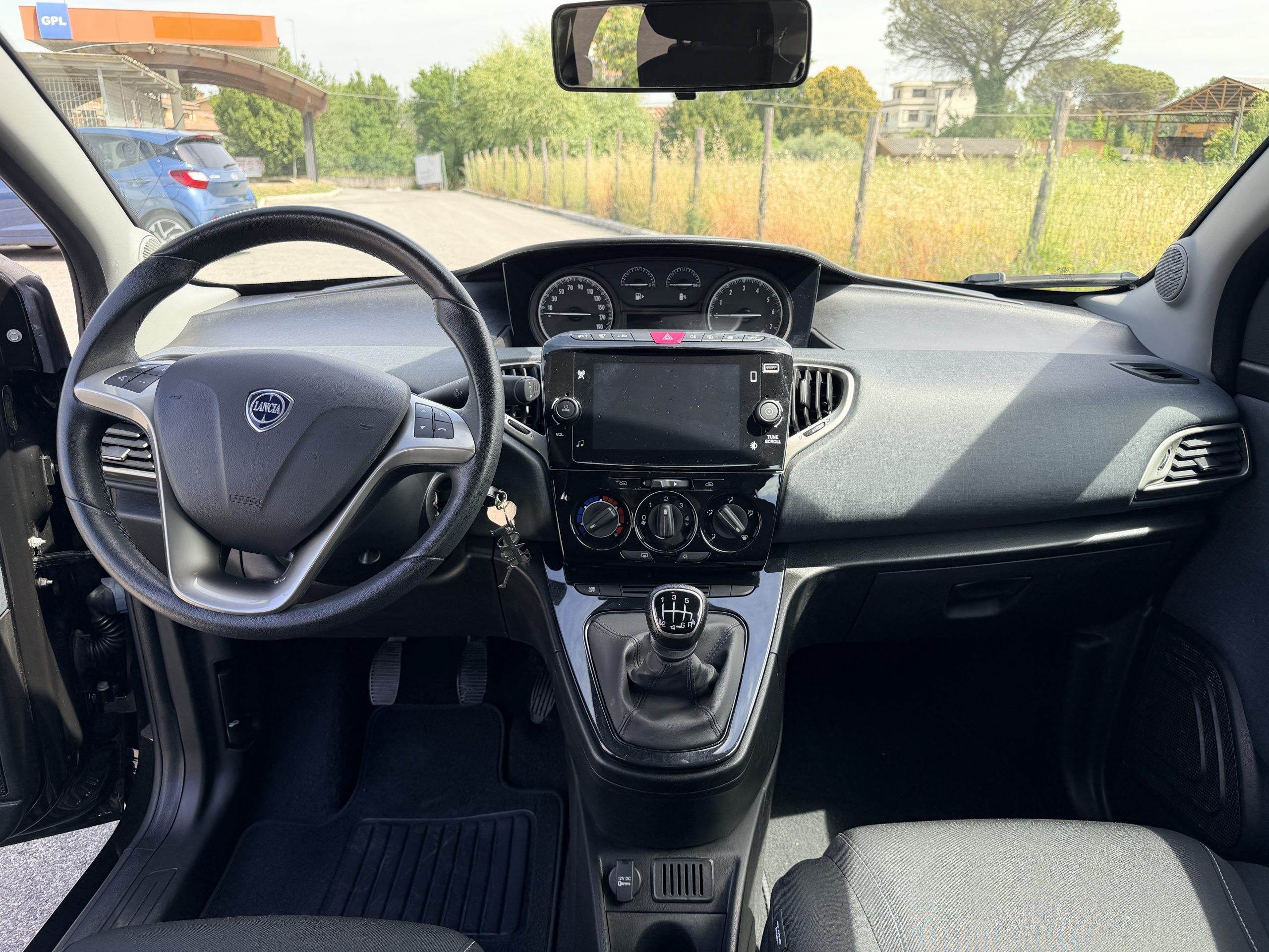 2023 Lancia Ypsilon Ibrida