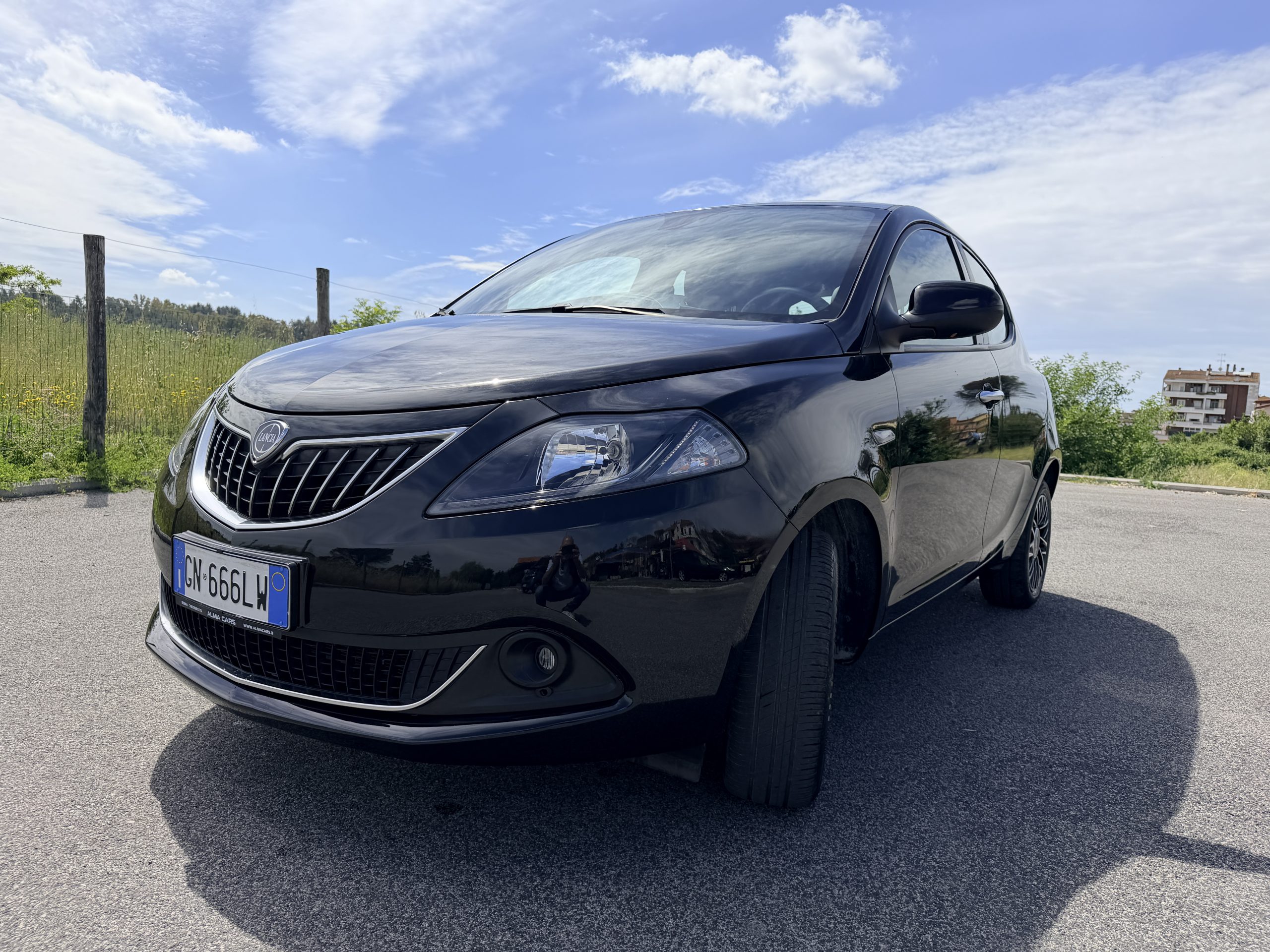 2023 Lancia Ypsilon Ibrida