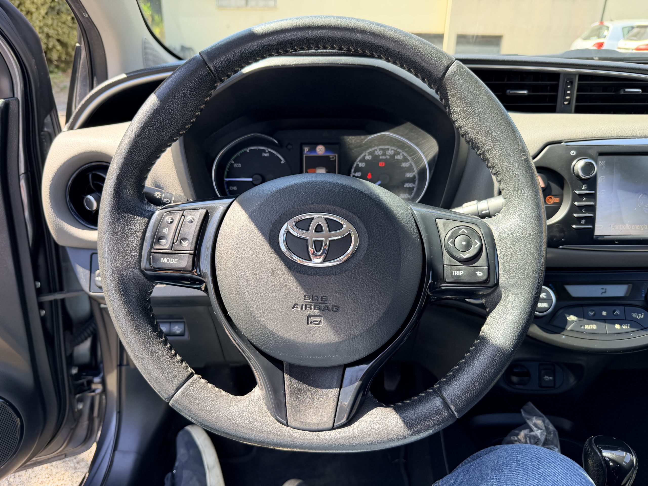 2018 Toyota Yaris Ibrida Trend