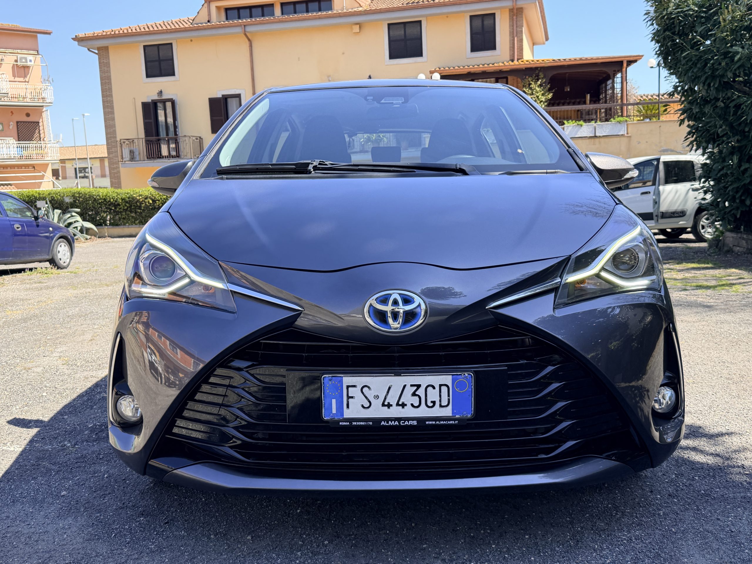 2018 Toyota Yaris Ibrida Trend