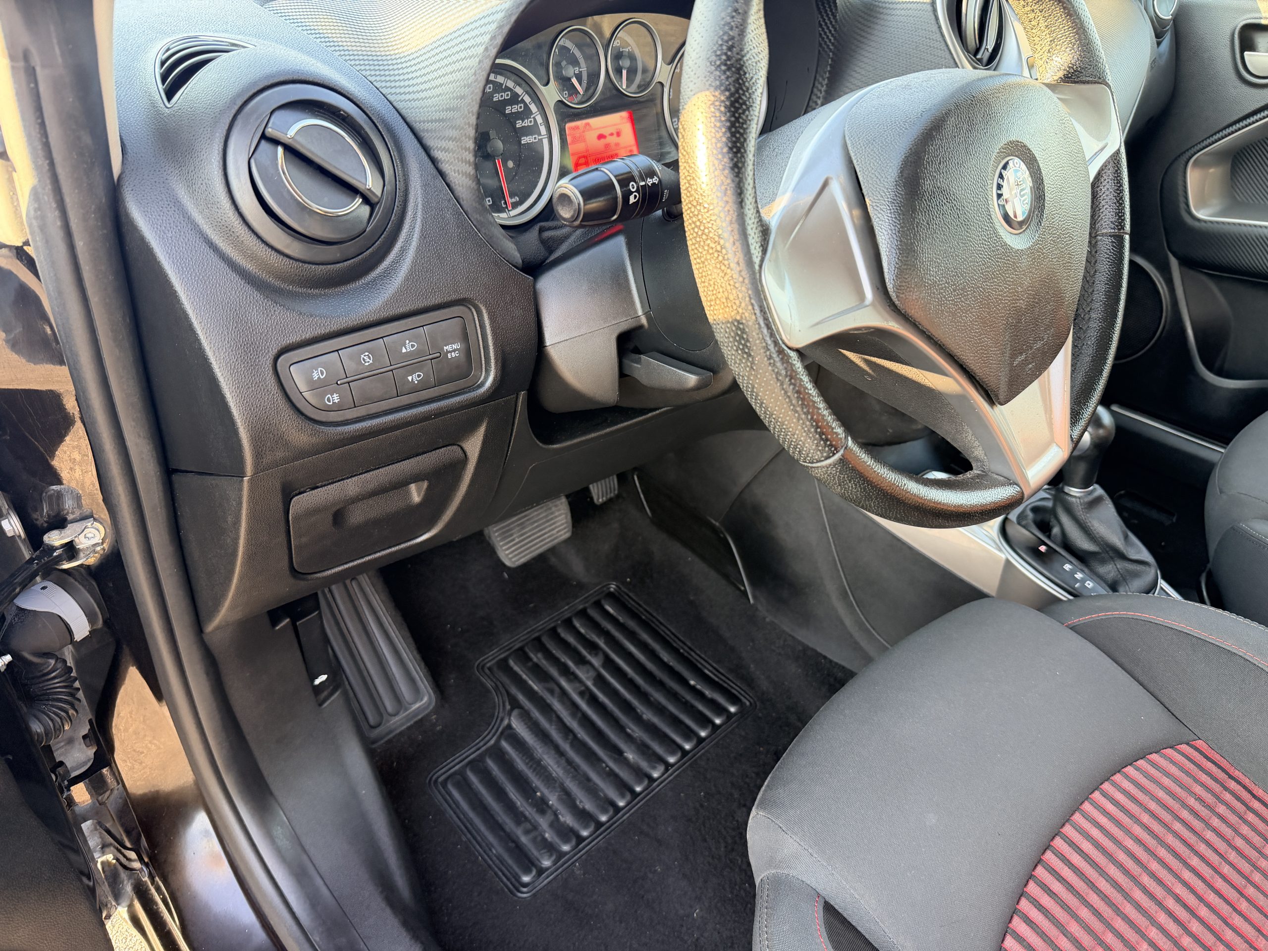 2011 Alfa Romeo Mito 1.4 GPL TCT Automatica Neopatentati