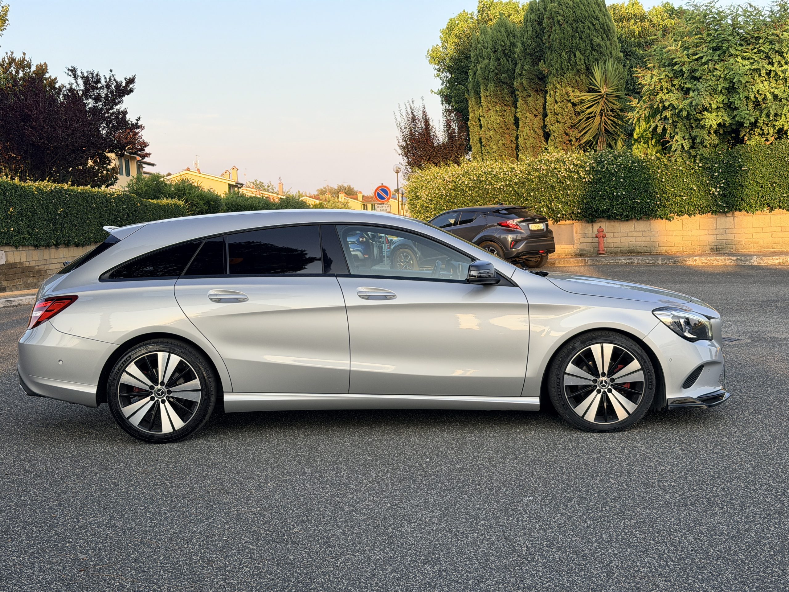 Mercedes CLA 200d Premium automatica