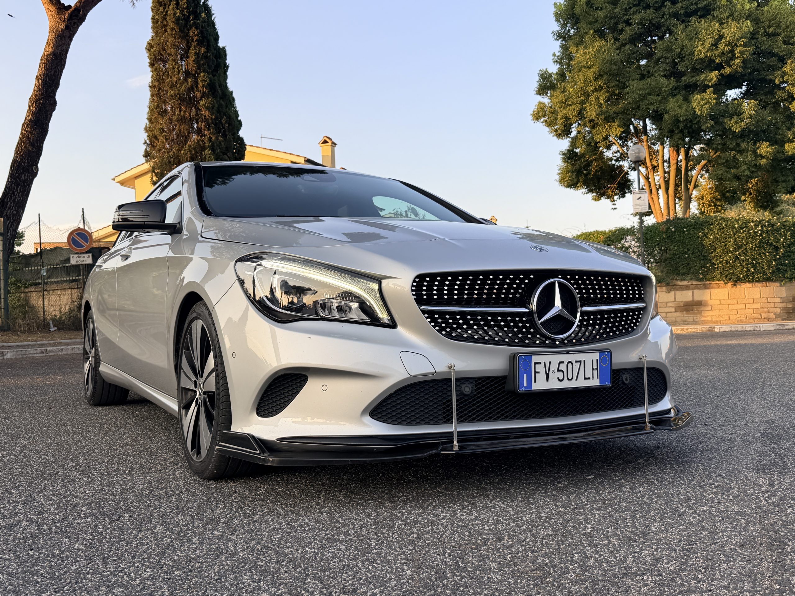 Mercedes CLA 200d Premium automatica