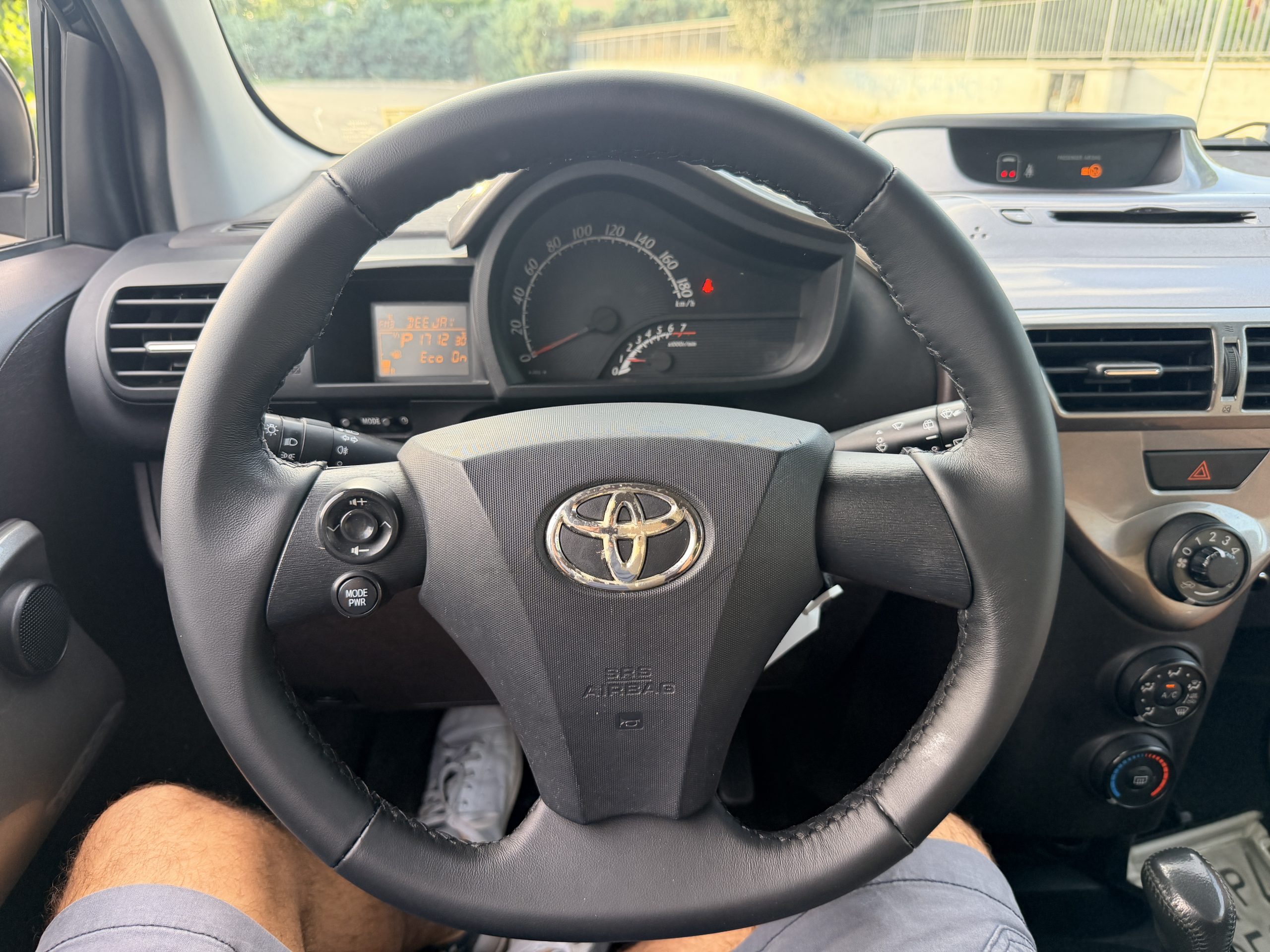 Toyota IQ 1.0 Benzina Automatica