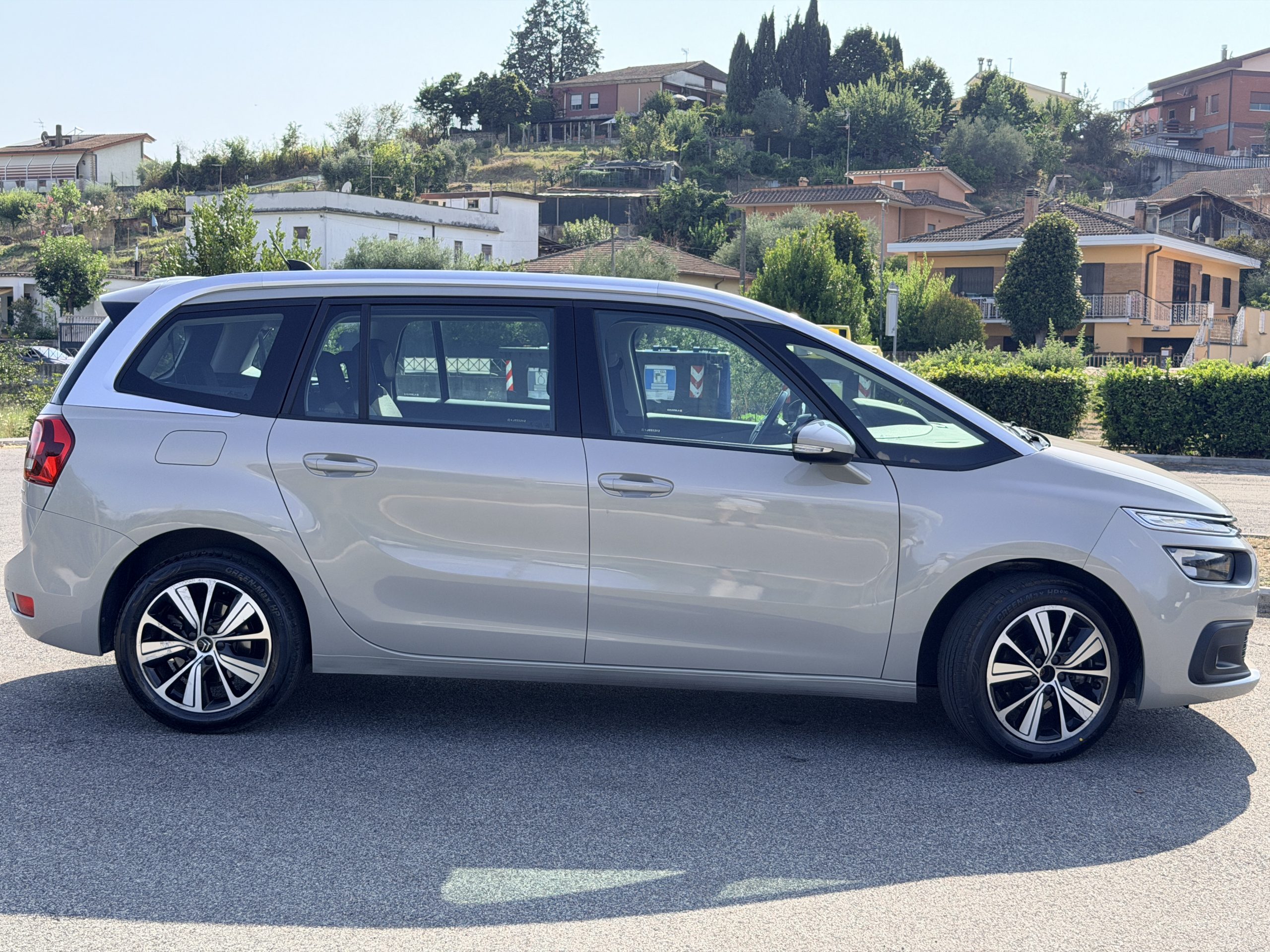 2019 C4 Grand Space Tourer 7 posti Automatico