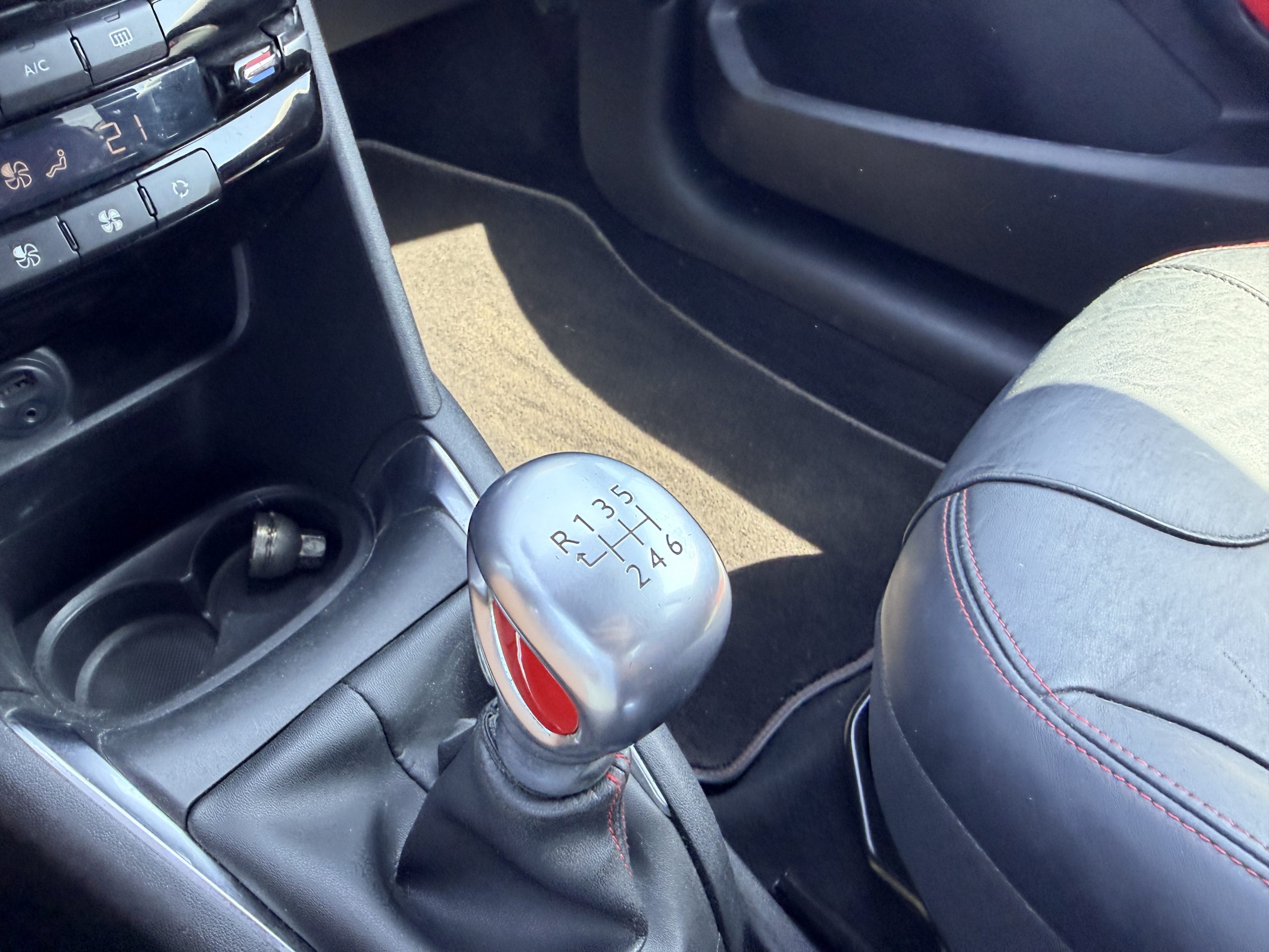 2015 PEUGEOT 208 GTI 200 CAVALLI