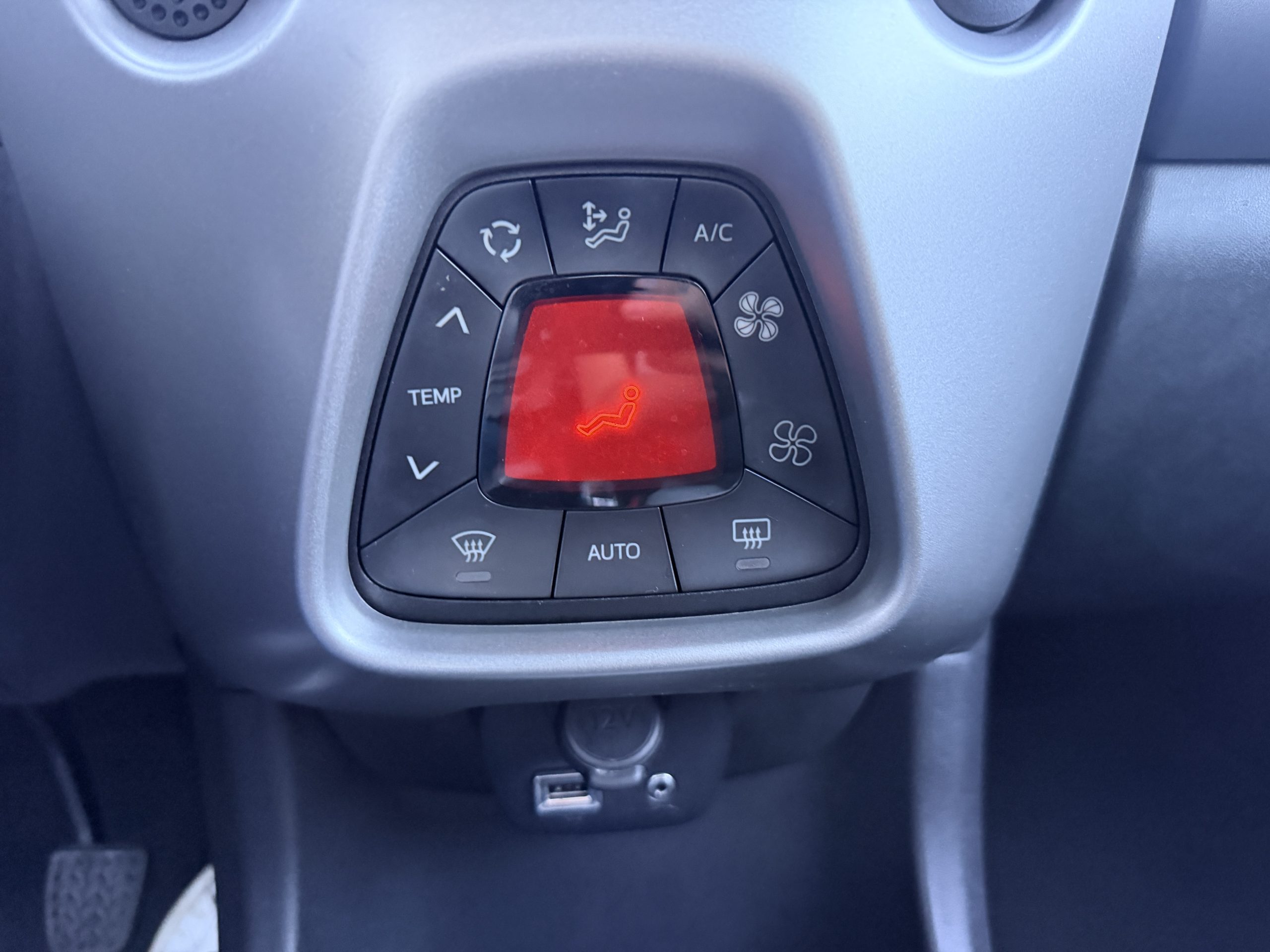 Toyota Aygo Automatica 1.2 Benzina Neopatentati
