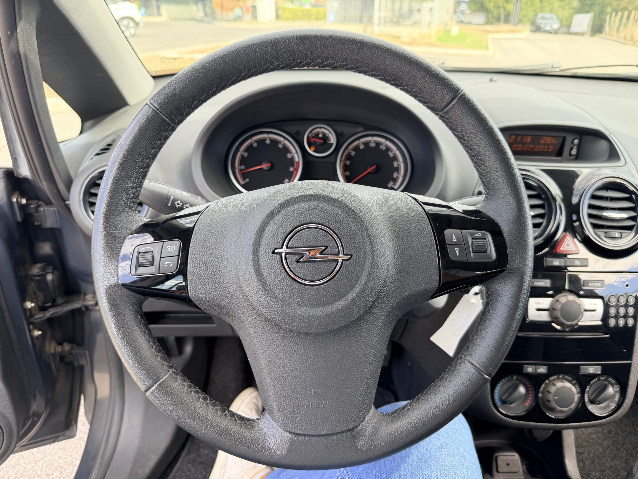 2013 Opel corsa 1.2 Benzina SOLO 9 mila KM
