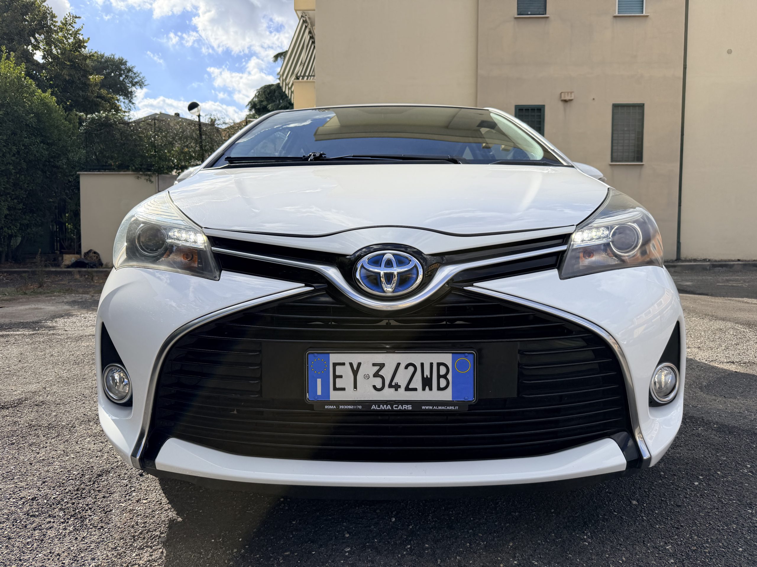 2015 Toyota Yaris Ibrida Automatica BATTERIA NUOVA
